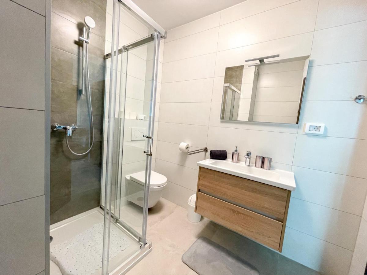 Anchora - Near Family-friendly Apartment