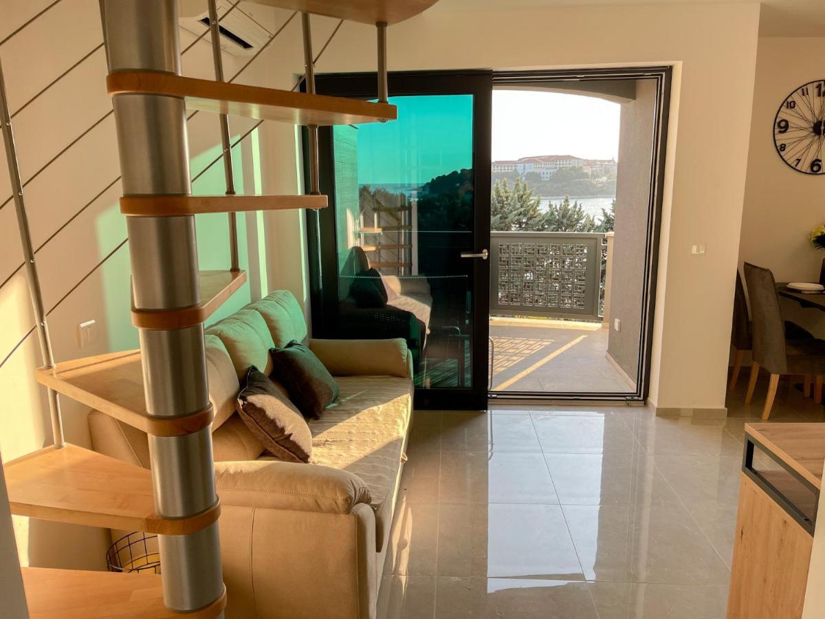 Anchora - Near Family-friendly
