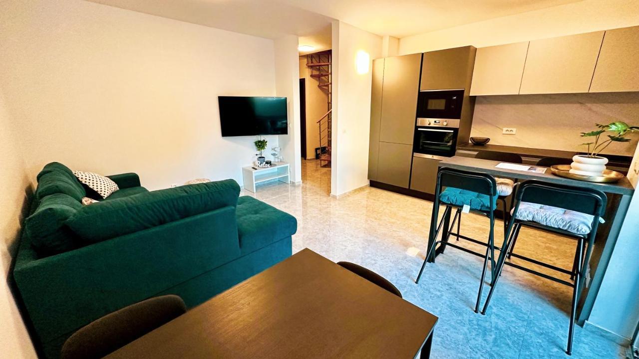 Anchora - Near Family-friendly Apartment